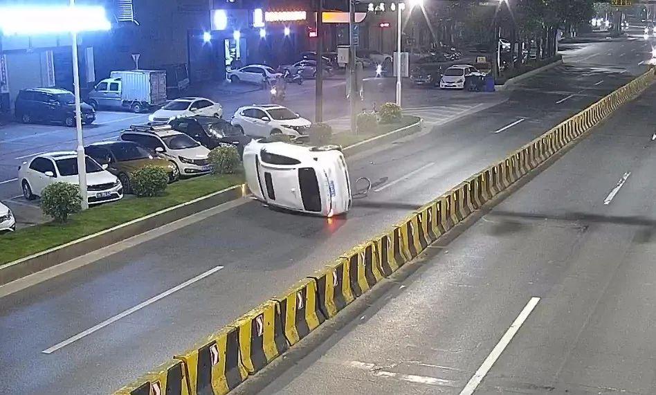 江门天骄半岛新动态，城市新地标繁荣并进